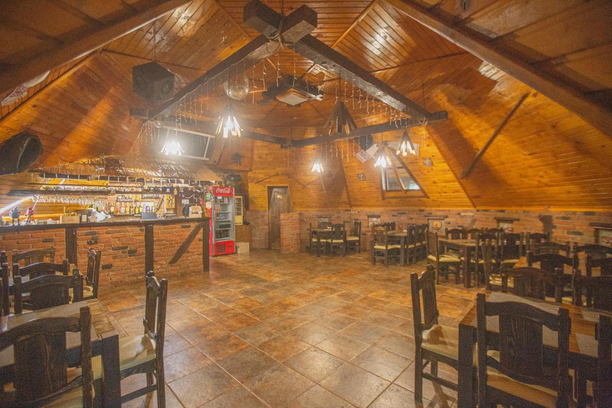 Guest House Podobovets 2000 ภายนอก รูปภาพ